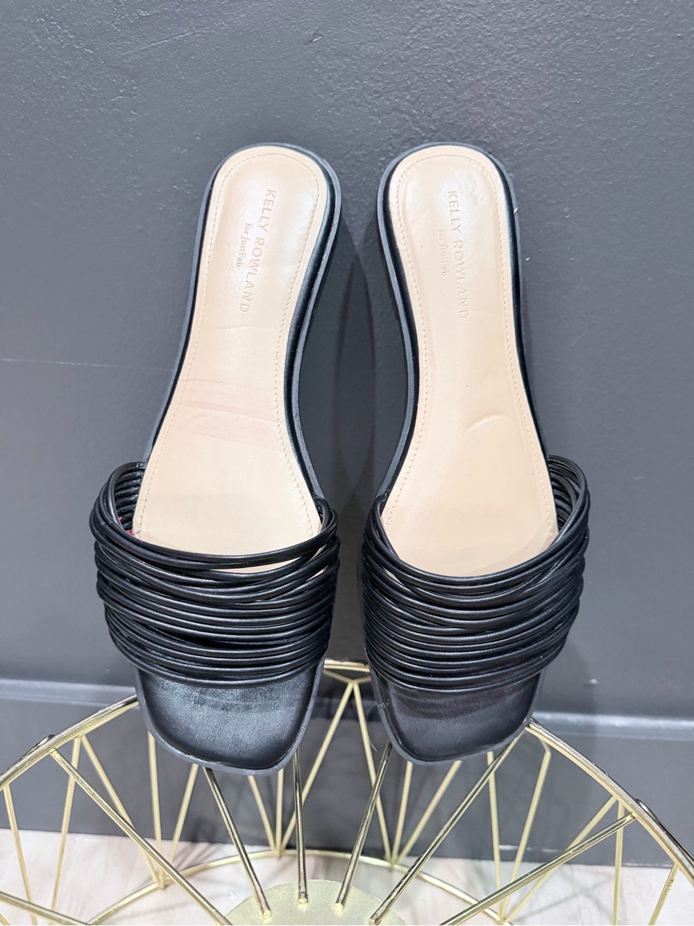 Kelly & Katie Black Strappy Slide Sandals